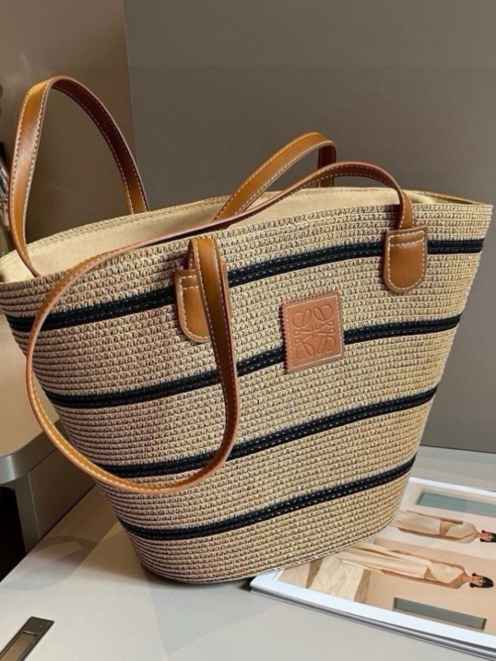 Loewe Straw Bag, Handwoven Raffia Bag - Picture 3 of 8